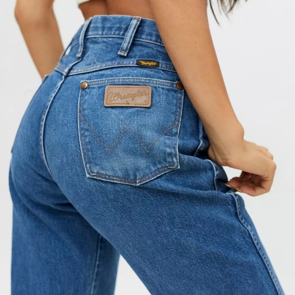 Wrangler Denim - Vintage 90s Wrangler 13MWZ High Rise Jeans Size 35×36